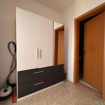 Schlafschrauber In Ost Apartament Lipsk